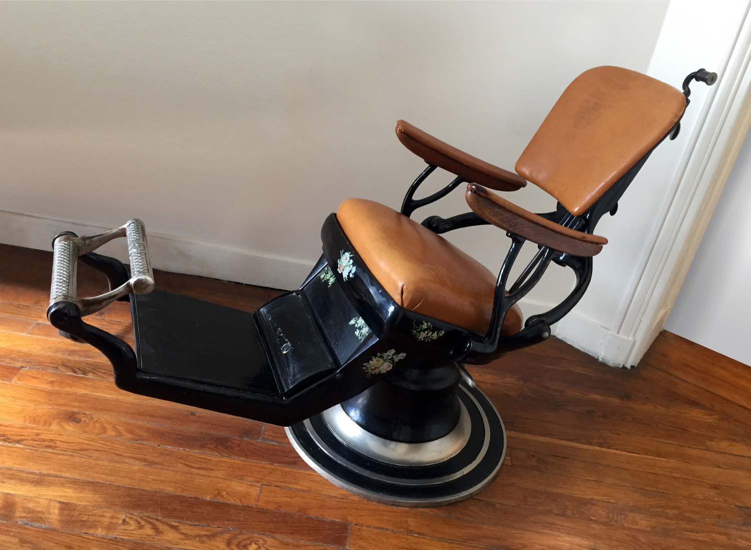 Barber chair