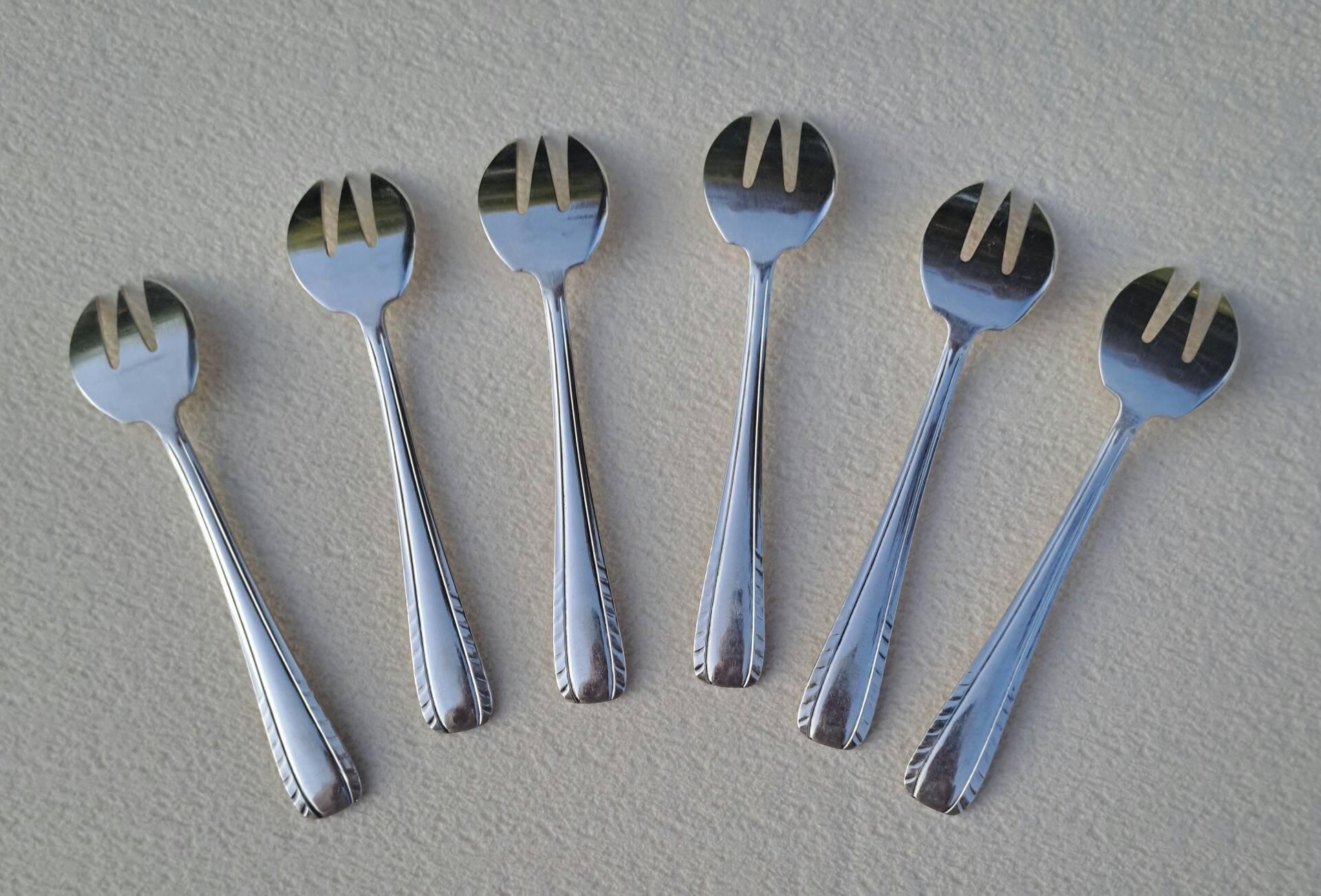 6 Art Deco oyster forks by Jean François Guillaumot