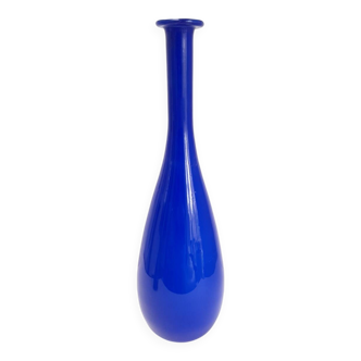 Large bottle vase in bright blue opaline.