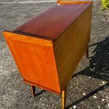 Commode vintage pieds compas.