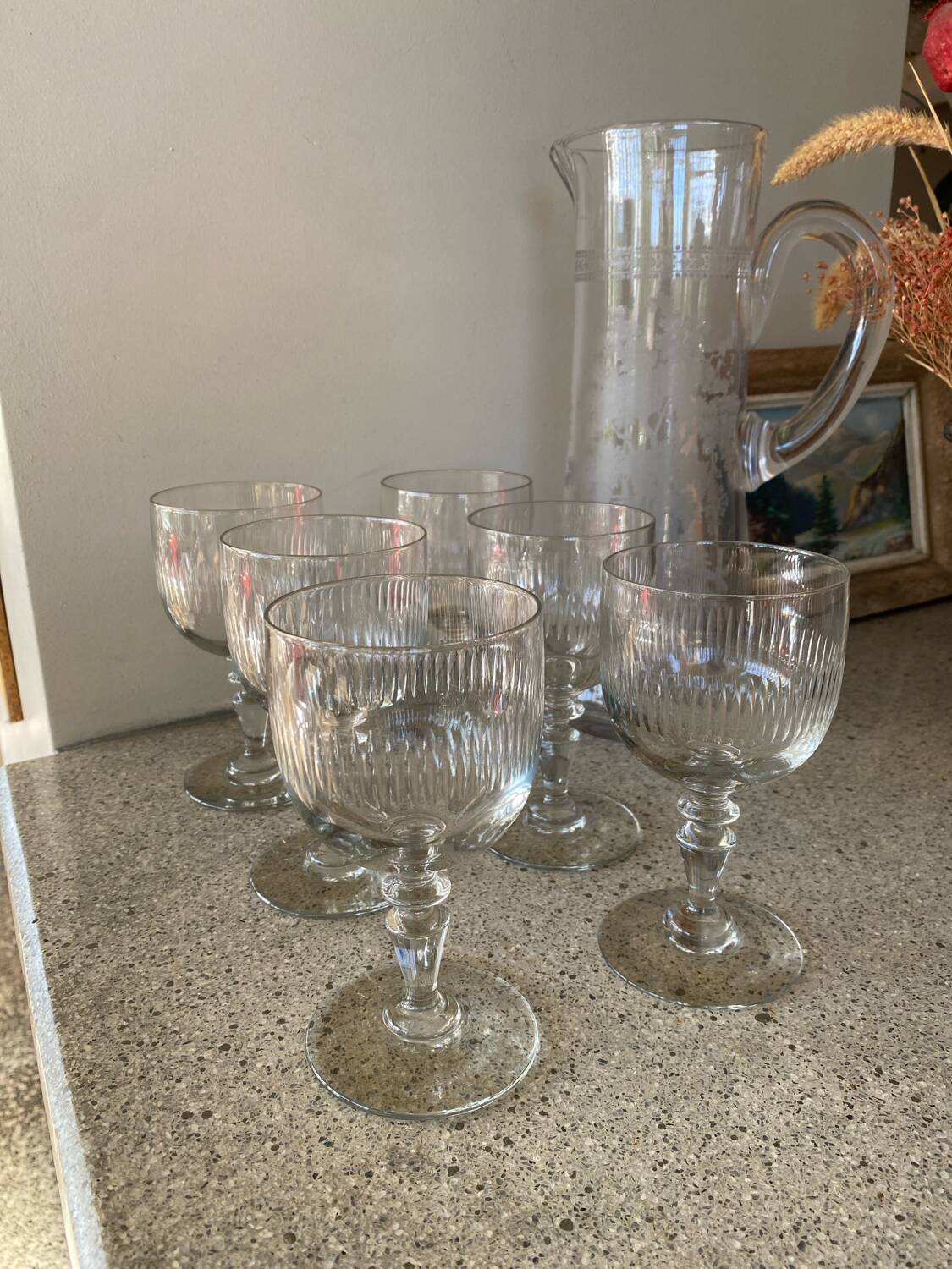 6 chiseled glass wine glasses