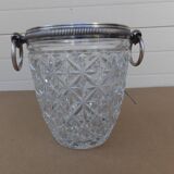 Ice bucket