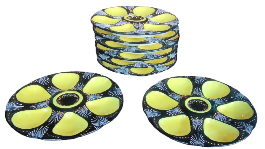 8 HB Quimper oyster plates