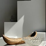 Large classic diamond-tipped glass salad bowl