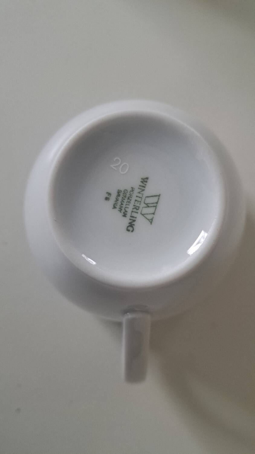 Set of 2 Winterling mugs