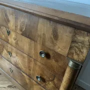 Empire commode