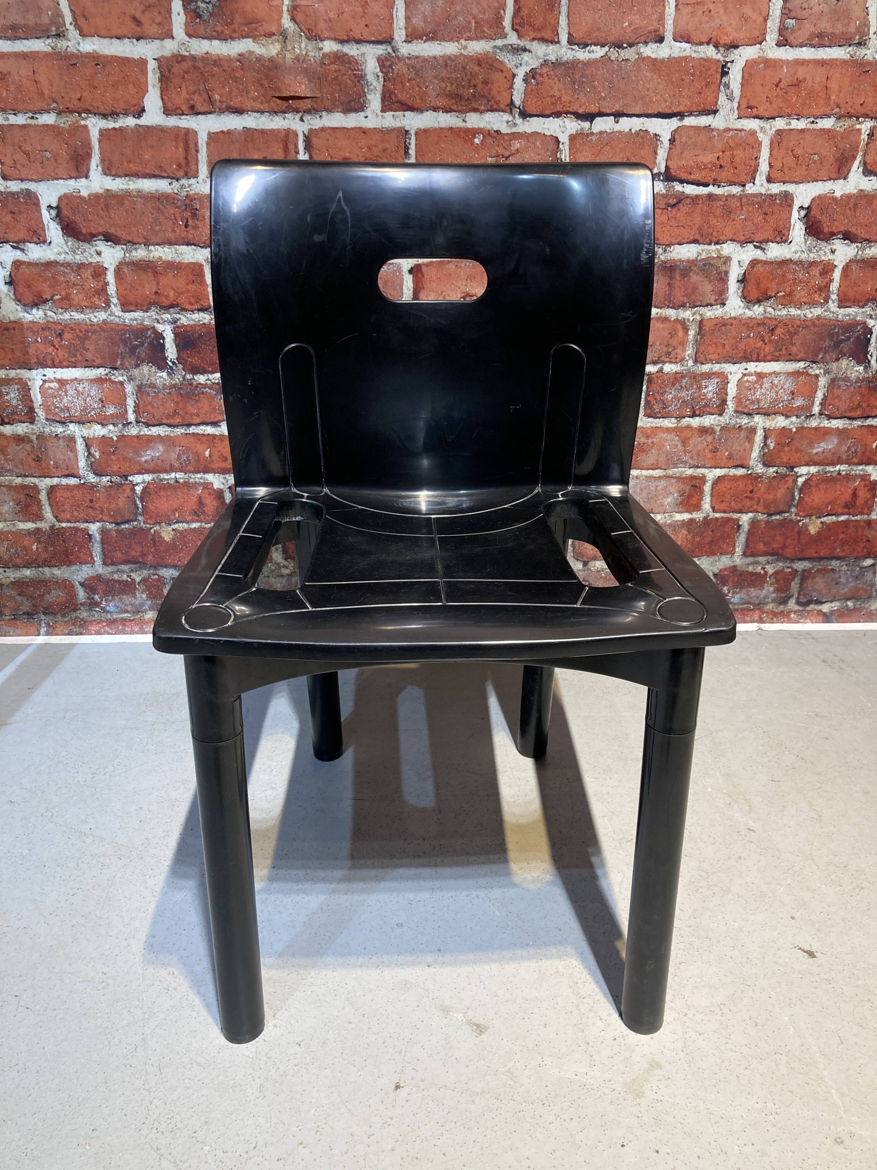 Suite of seven model 4870 chairs designed by Anna Castelli Ferrieri for Kartell