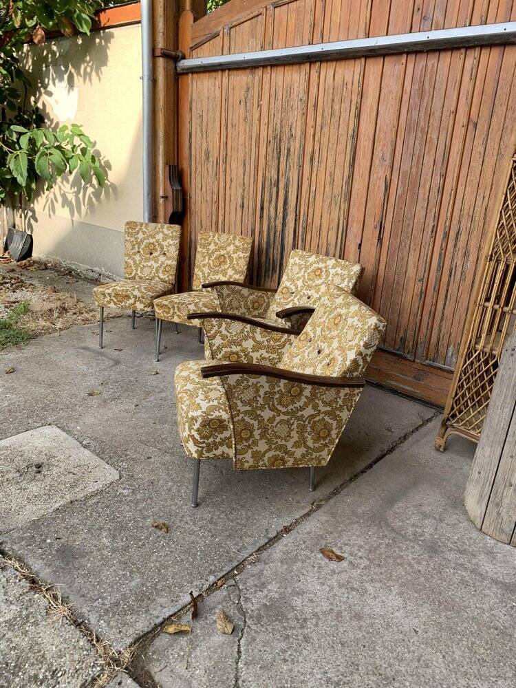 Set of 4 Bauhaus brown club armchairs in chrome steel and wood, 1940s.