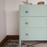 Vintage chest of drawers