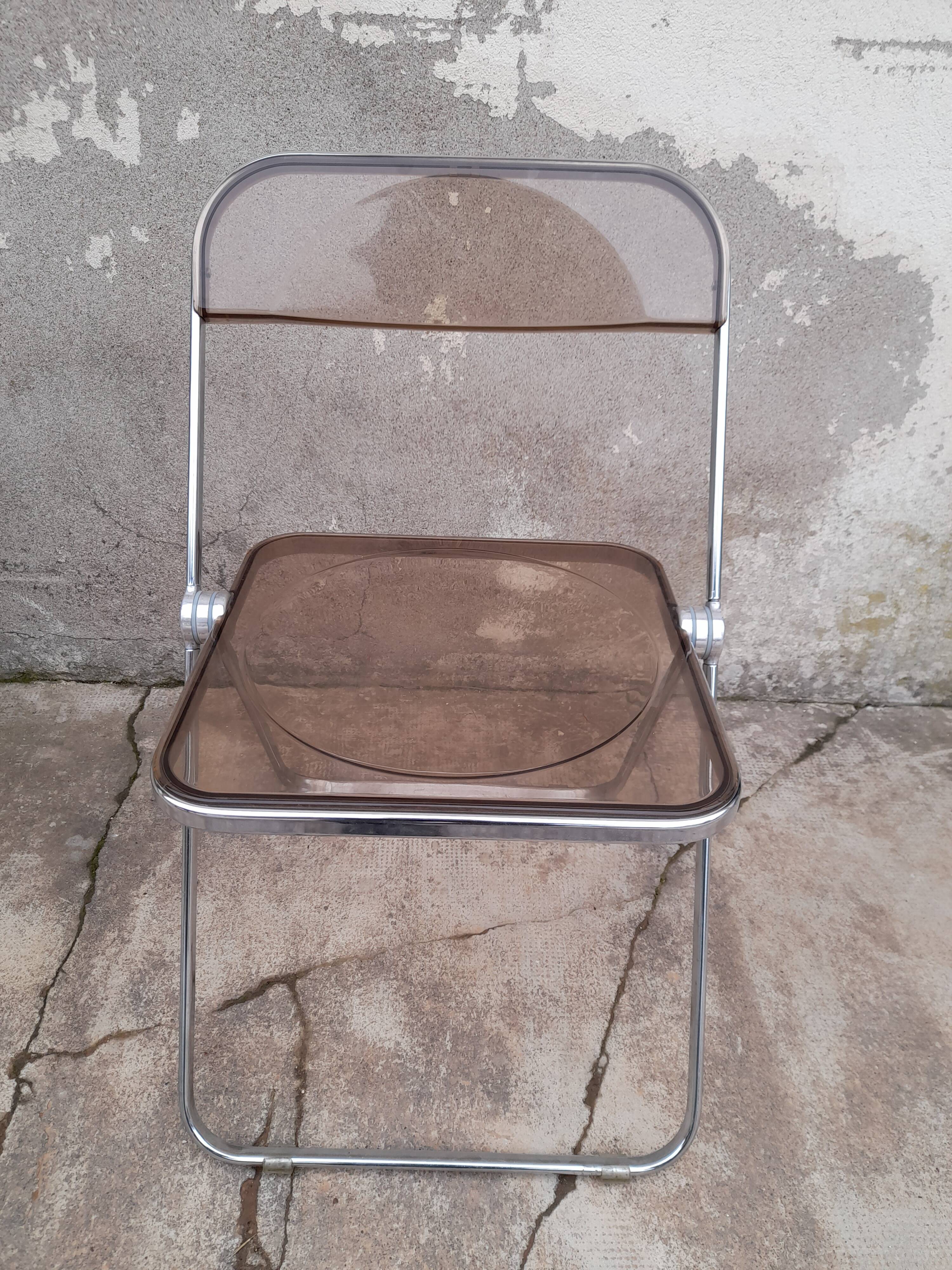 Chair "Plia" by Giancarlo Piretti for Castelli