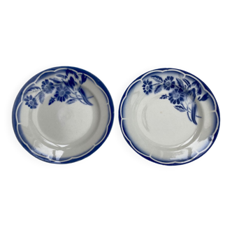 2 assiettes à fleurs bleues modèle André de Sarreguemine