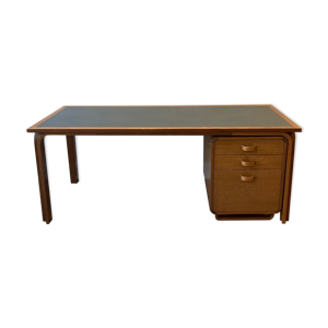 Bureau à caisson en placage de