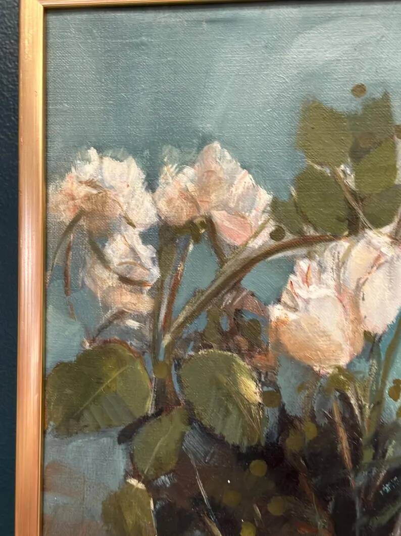 Original Swedish Oil on Canvas – “White Flowers” by M. Jakobsson – Signed – Vintage & Framed – 46 × 44 cm (18.1" × 17.3")