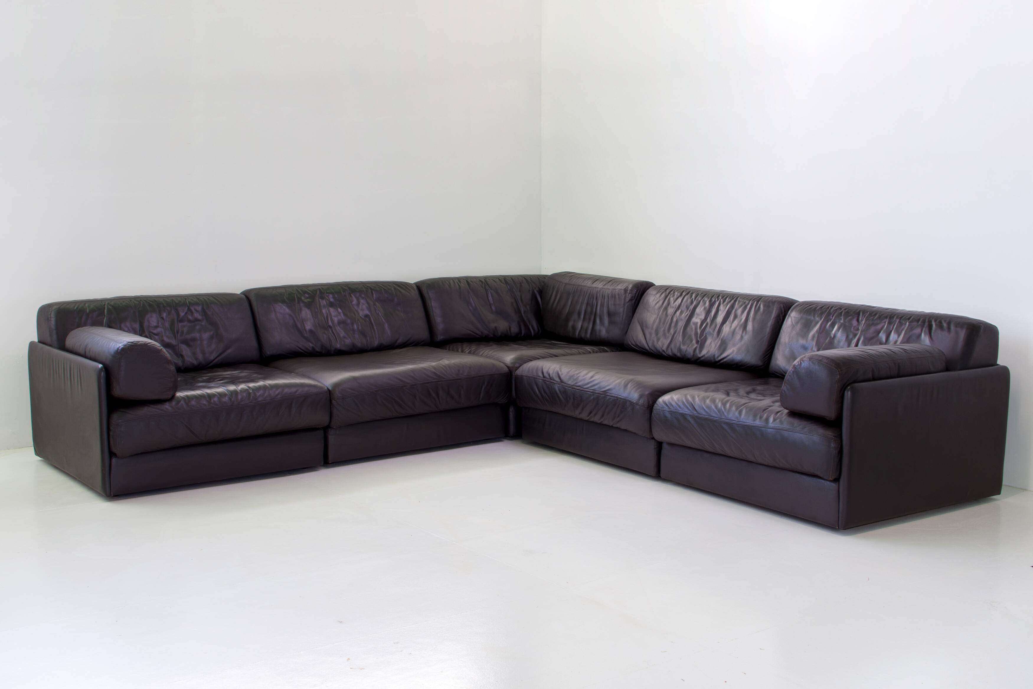 De Sede DS-76 – modular leather sofa (5 elements)
