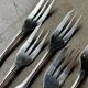 6 dessert forks, Christofle pie in silver-plated metal, shell decoration.