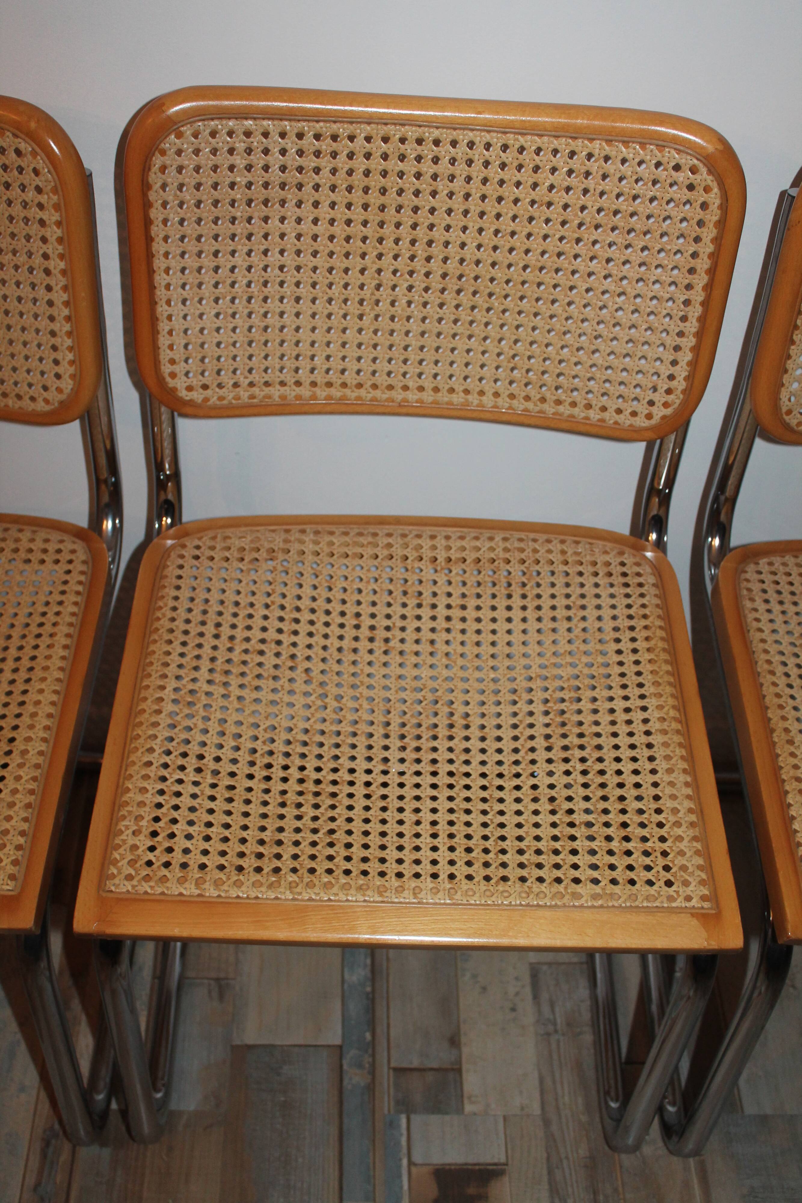 Lot de 4 chaises Cesca B32 par Marcel Breuer