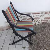 Duo of wood and canvas folding armchairs