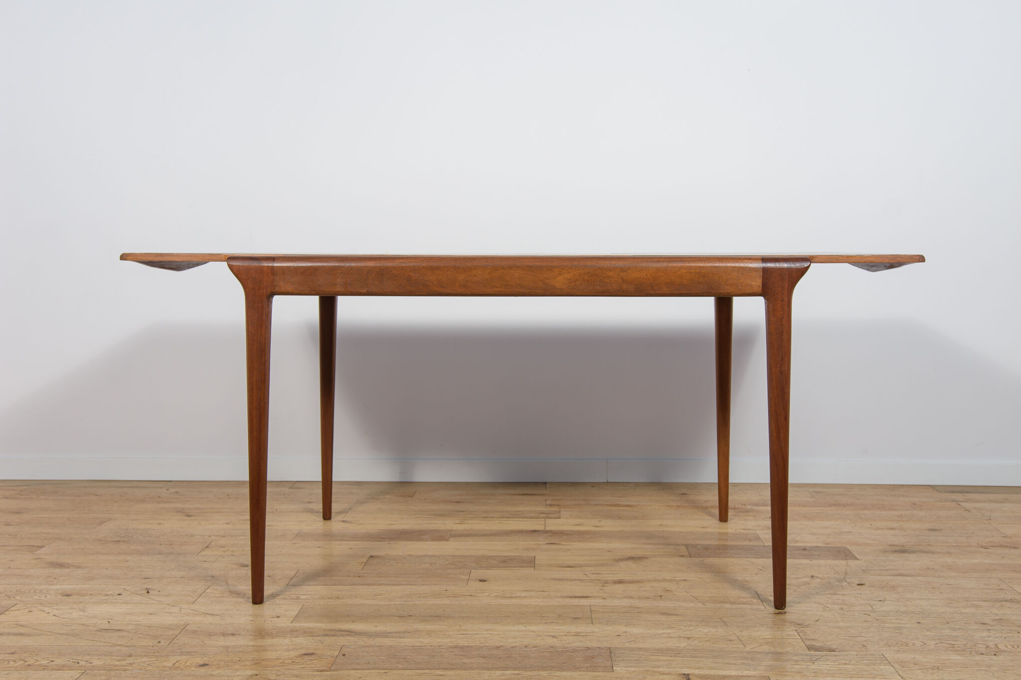 Mid-Century Teak Extendable Dining Table from McIntosh, United Kingdom, 1960s