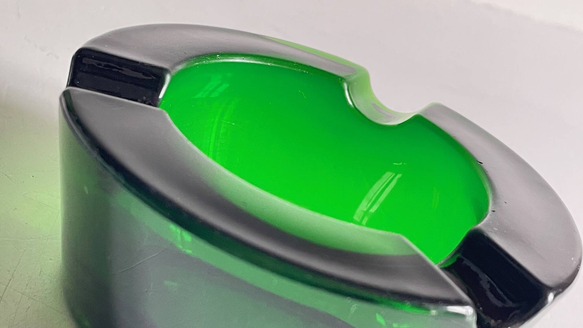 ASH TRAY Green Glass Vintage