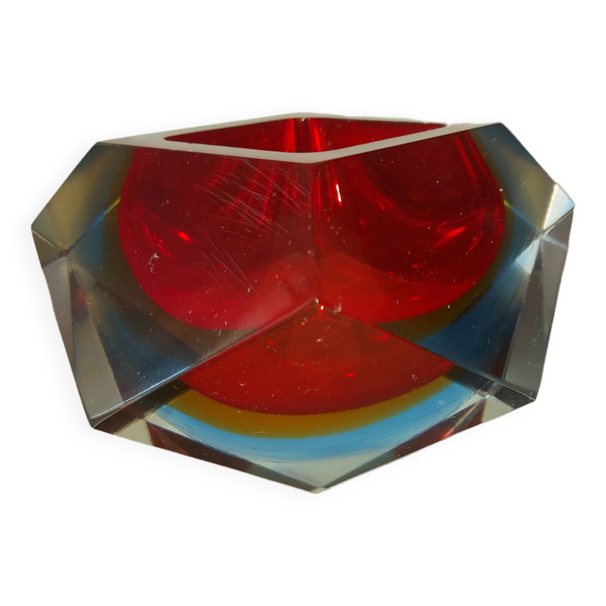 Empty pocket in Murano glass