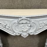 Del Torrione: Renaissance-style castle fireplace in painted plaster