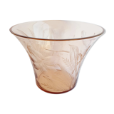 Ancien vase en verre gravé
