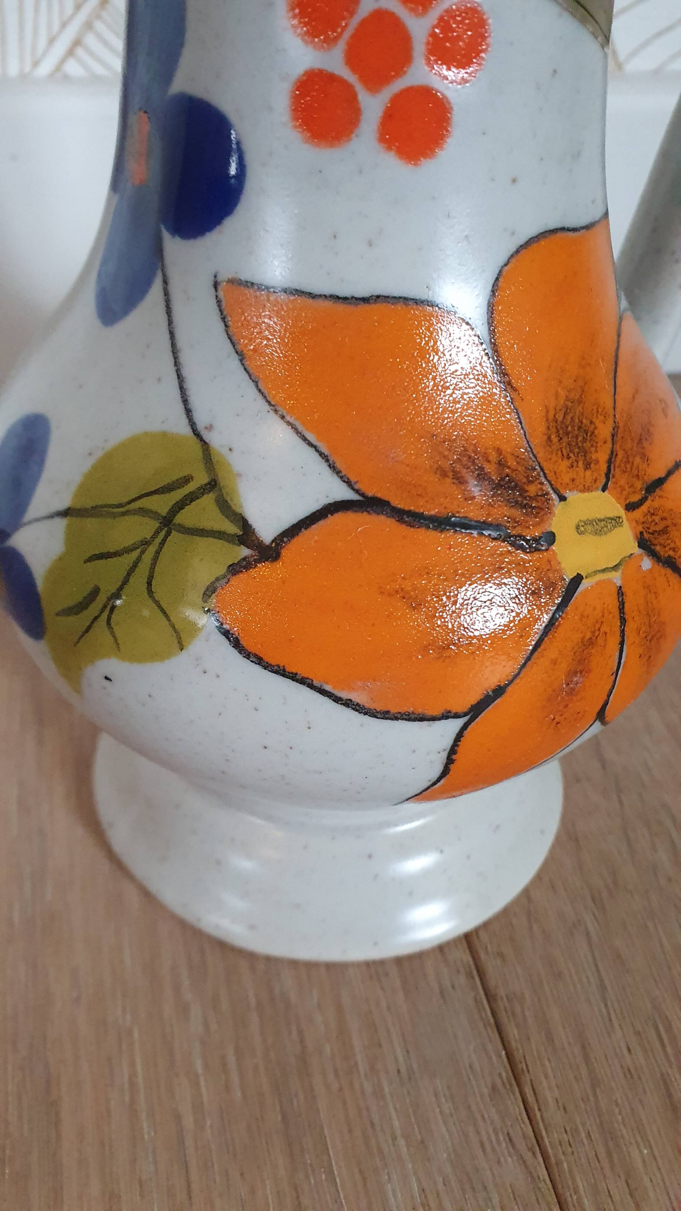 Ceramic vase or pitcher with Poët Laval floral motifs
