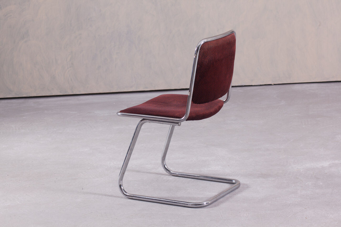 Vintage tubular steel dining chair, Italy, 1970’s