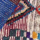 Vintage moroccan carpet berbere boucherouite