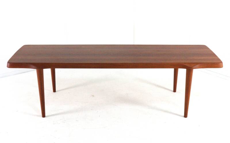 A. Mikael Laursen for John Boné coffee table - danish design in teak