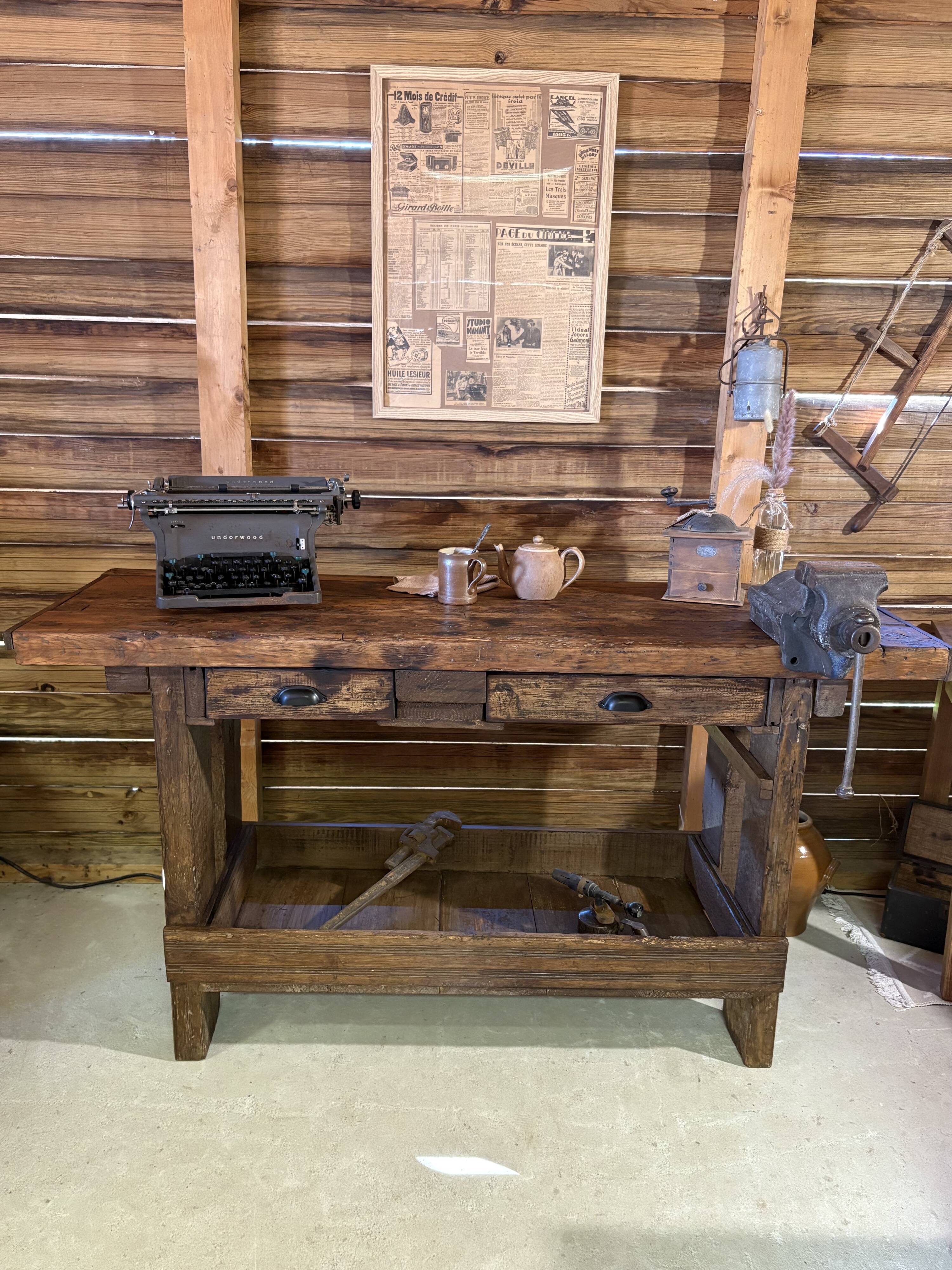 Antique workbench/renovated console – a unique piece full of character