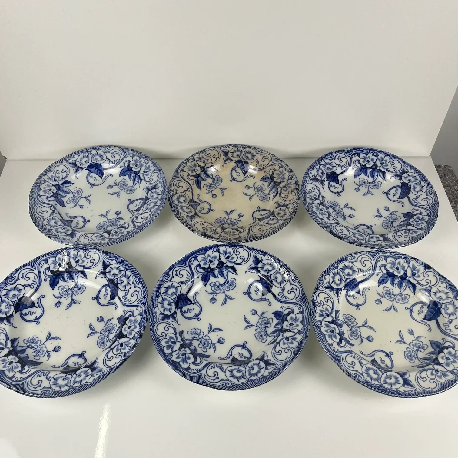 Set of 6 deep plates in ironstone "Flora" – Creil et Montereau, 19th century, blue
