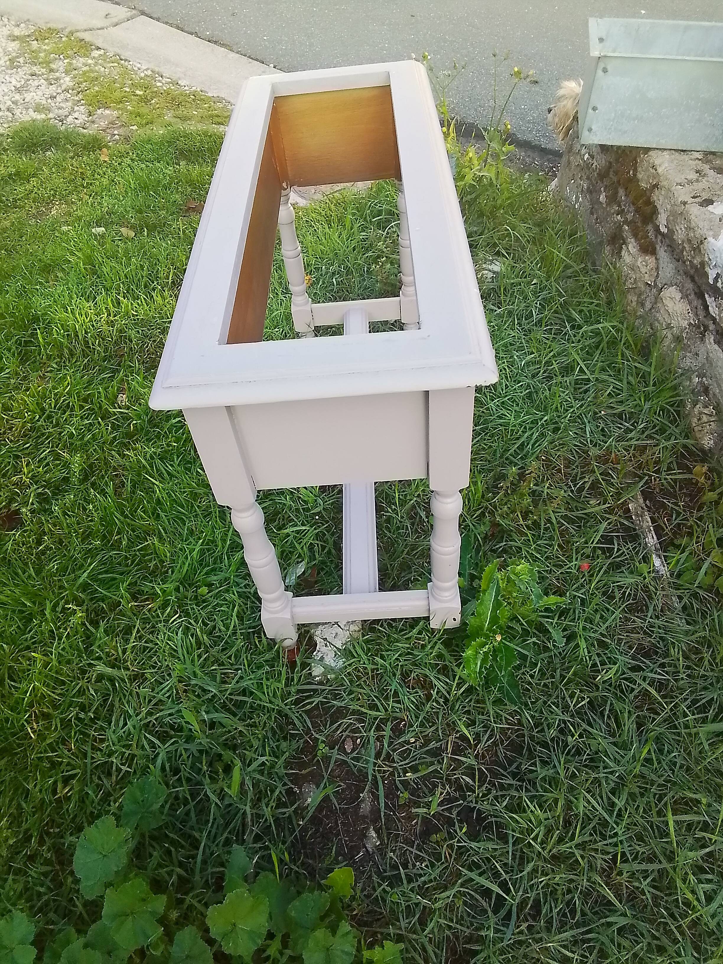 Removable galvanized interior gray wood planter