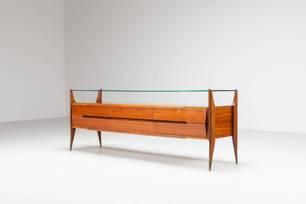 Buffet italien en noyer G. Cecchini e C. Cantu Italie 1950