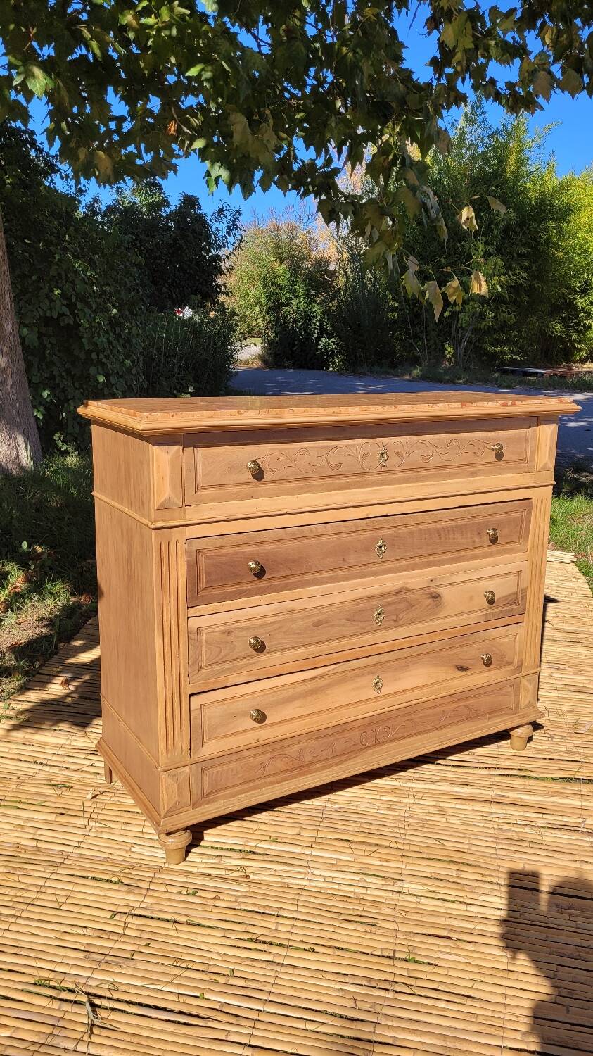 Beautiful renovated chest of drawers