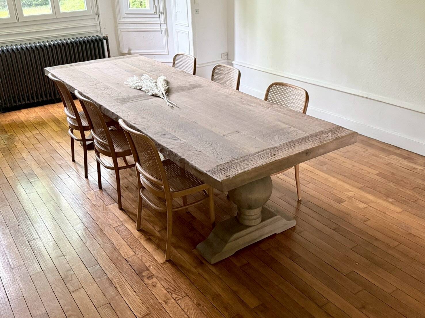 Table monastere en chene ancien massif - soleil - 300 cm de long