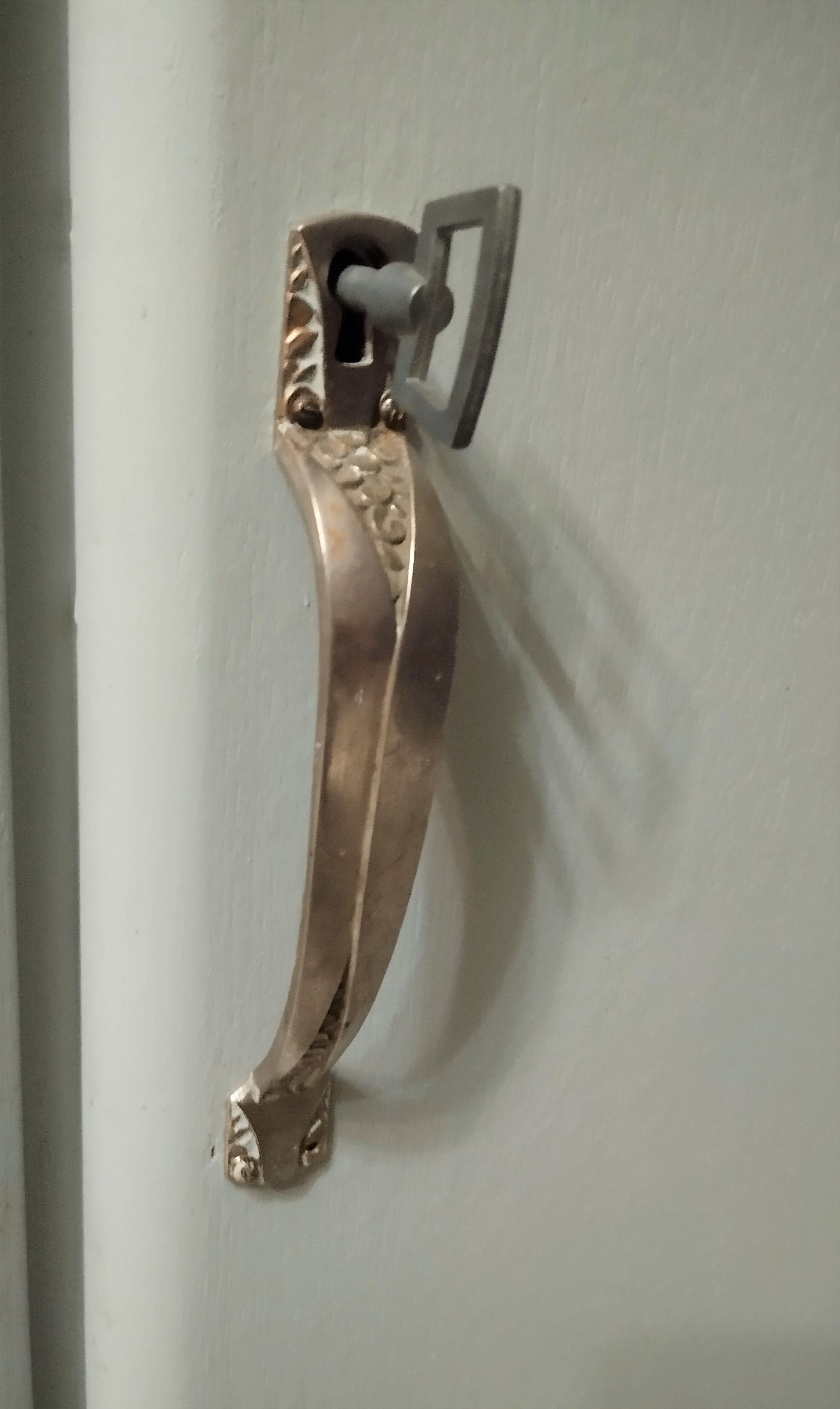 Restyled mado sideboard - 2 doors and 3 drawers