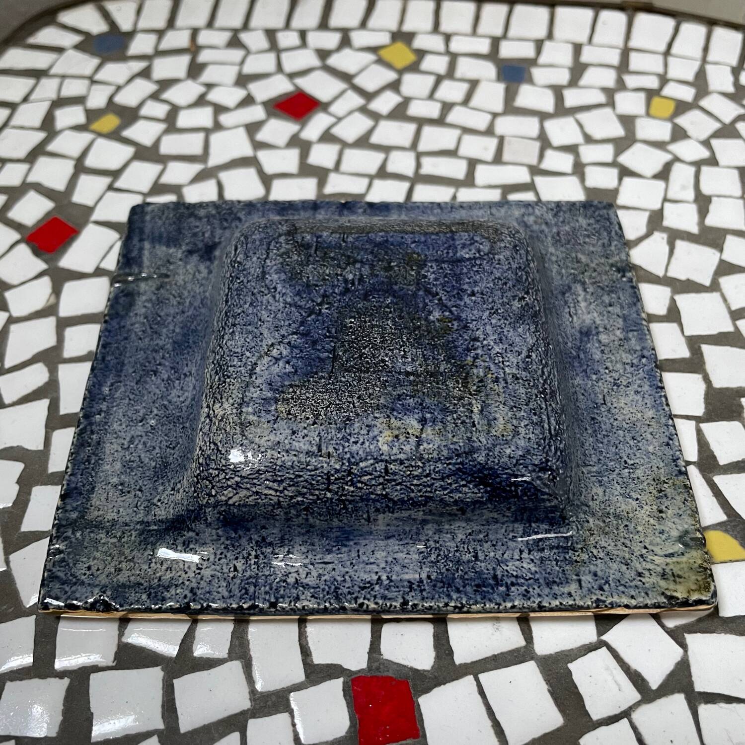 Ashtray or pocket emptier by the ceramicist Georges Pelletier