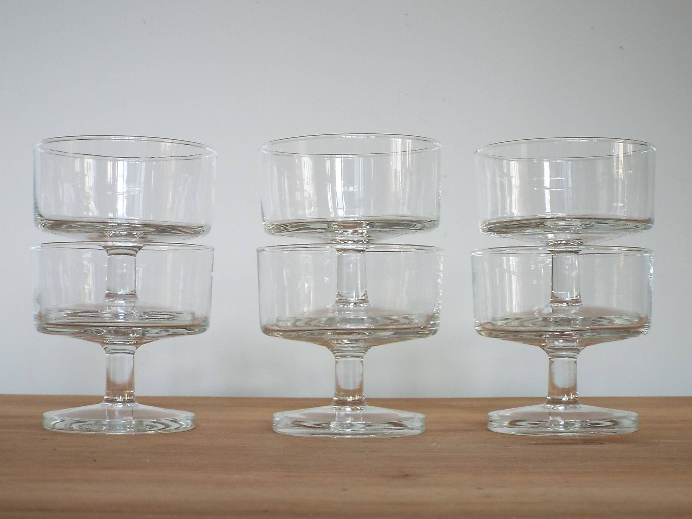 6 cavalier champagne glasses