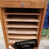 Wooden curtain binder