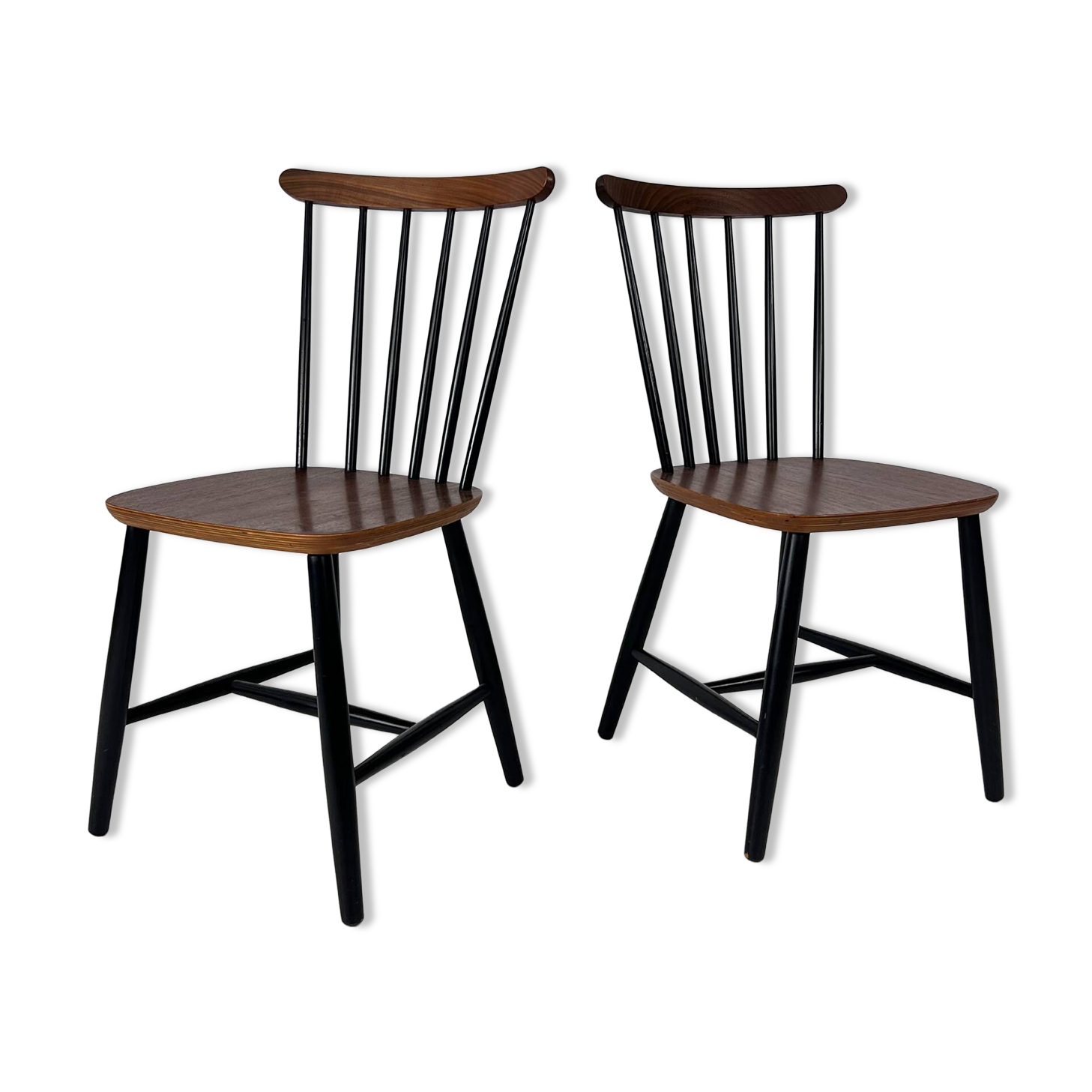 Set of 2 Mid Century Scandinavian Spindle Back Chairs, 1970s