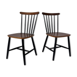 Set of 2 Mid Century Scandinavian Spindle Back Chairs, 1970s