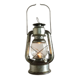 Functional kerosene lamp