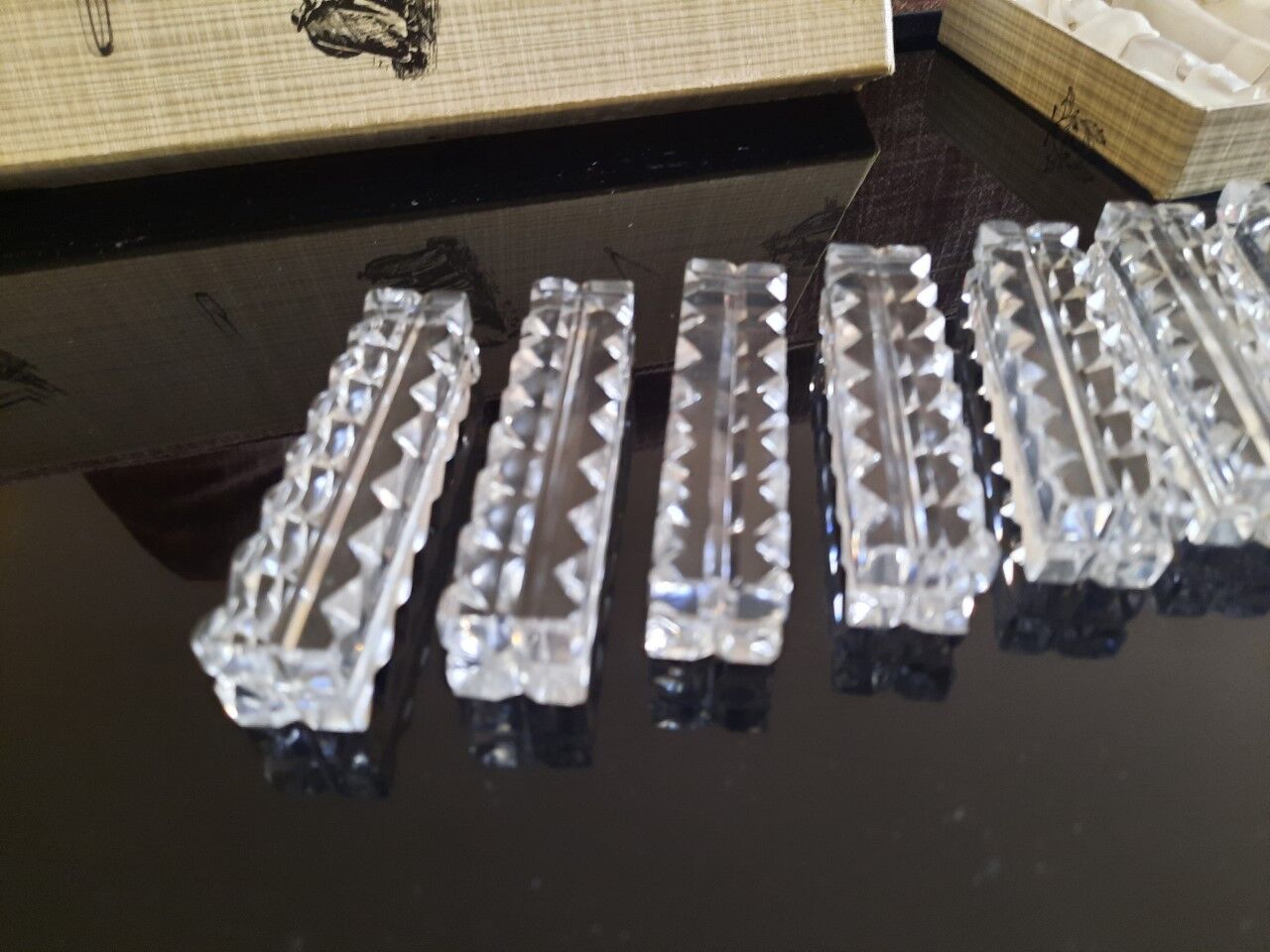 Box of 12 crystal knife holders