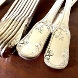 36-piece silver-plated cutlery set