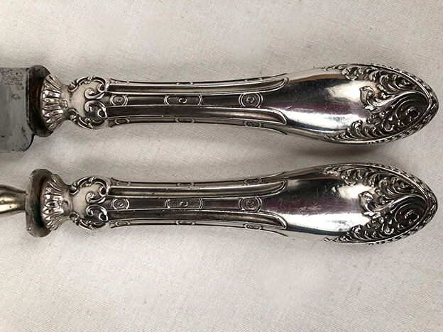Leg service cutlery, silver punch Minerva