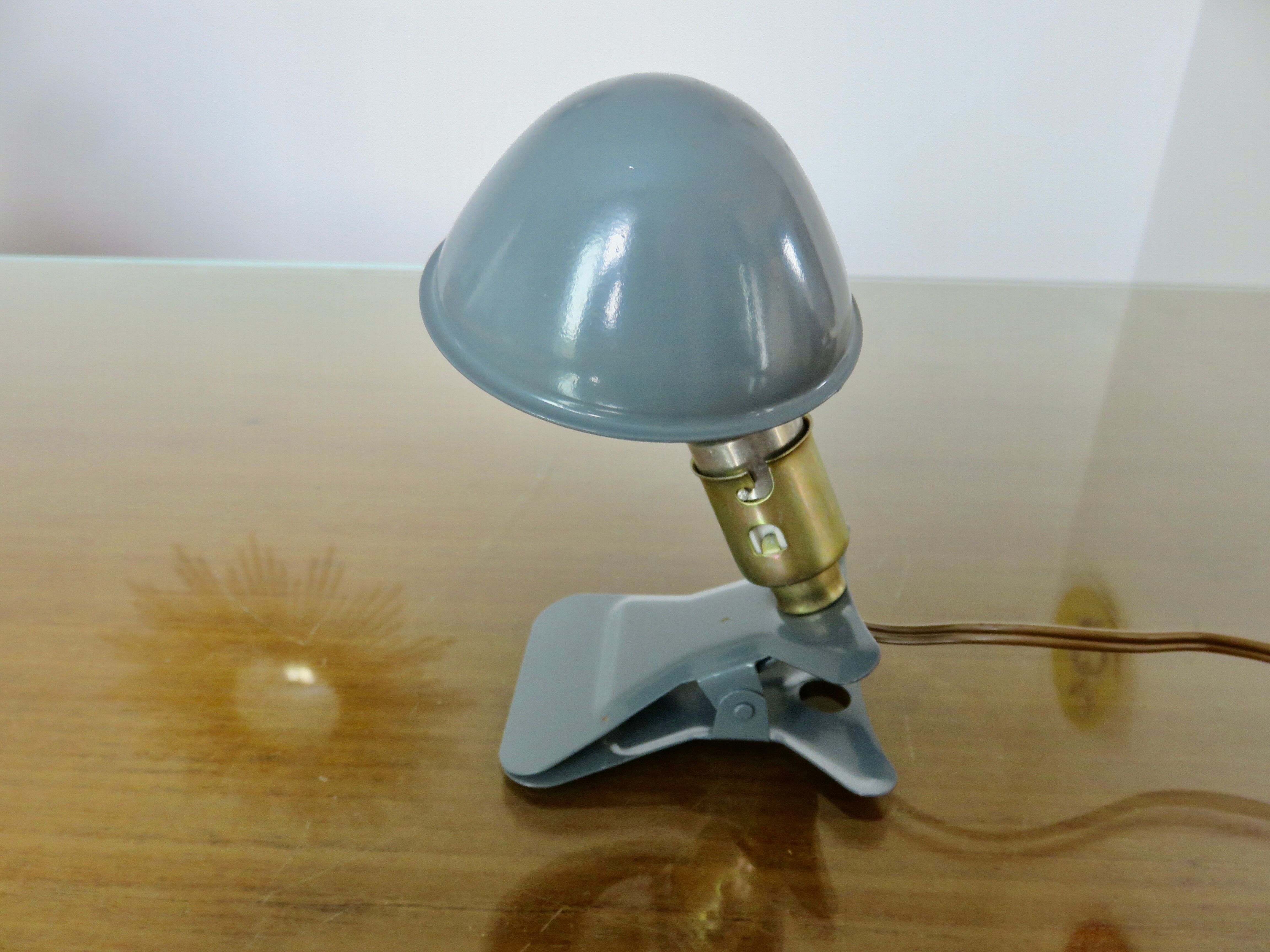 Clamp mushroom lamp, new from old stock, aluminium, 1970s.