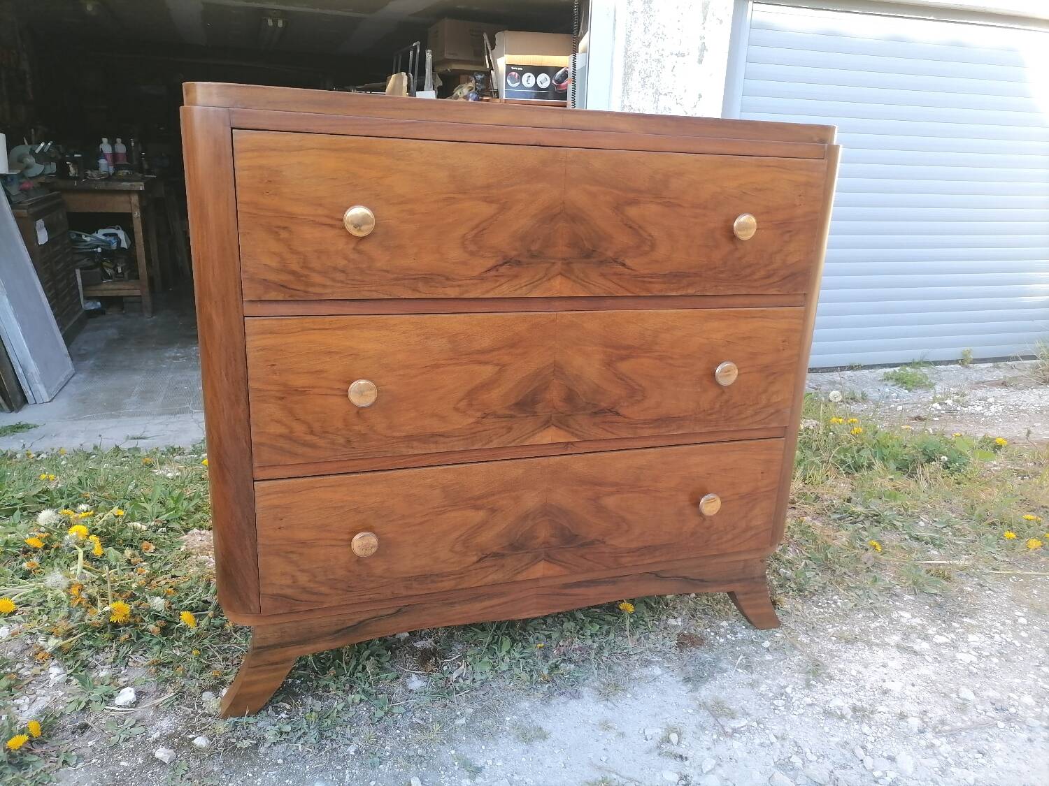 Antique chest of drawers