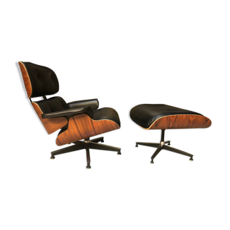 Lounger et ottoman par Charles et Ray Eames pour Herman Miller