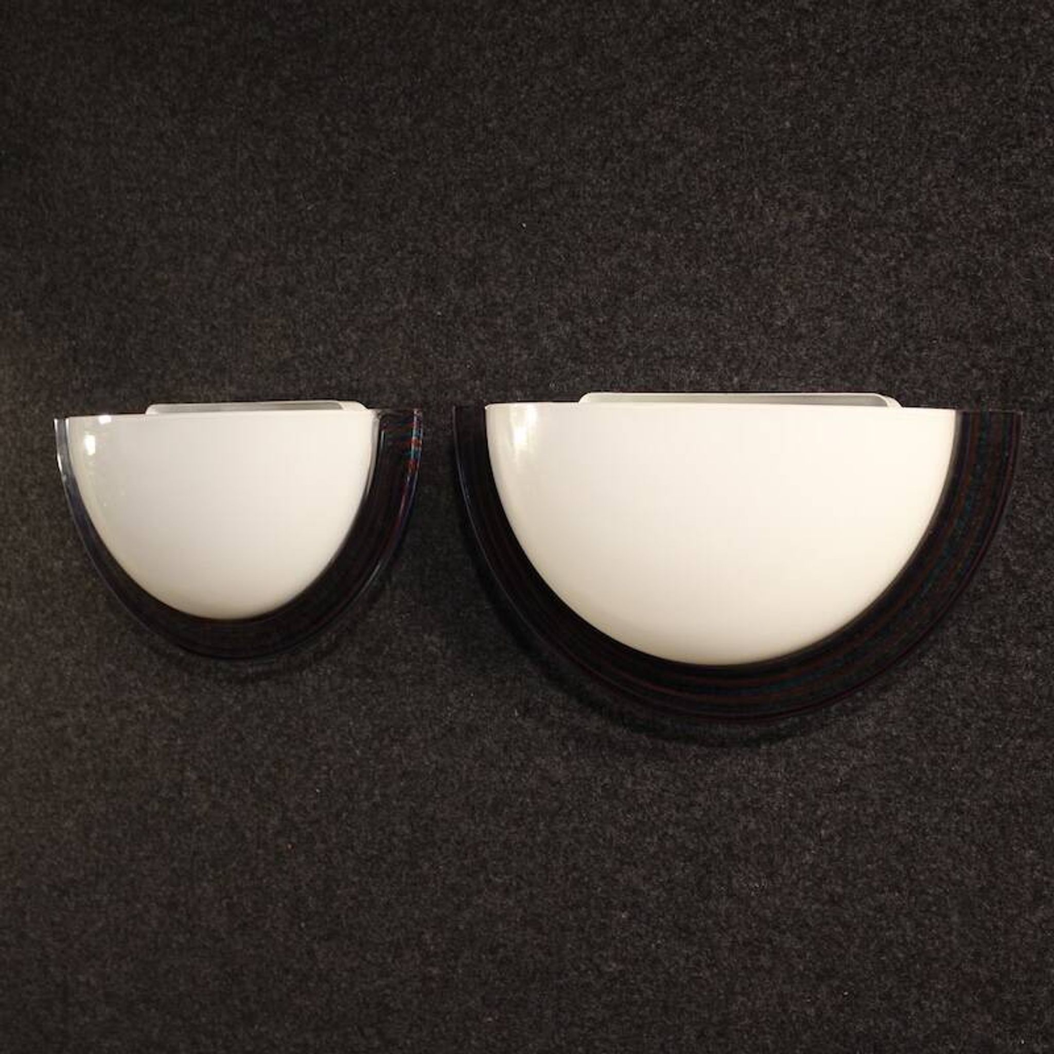 Paire de lampes murales des années 70